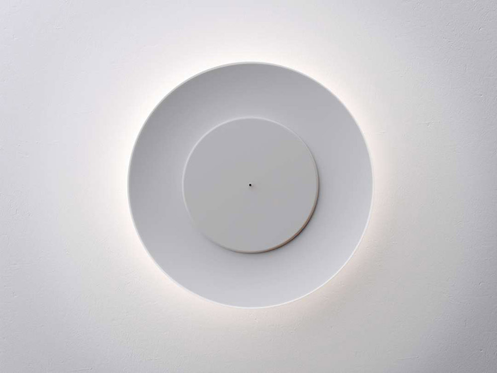 Lunaire-lamp-Ferreol-Babin-Fontana-Arte-02