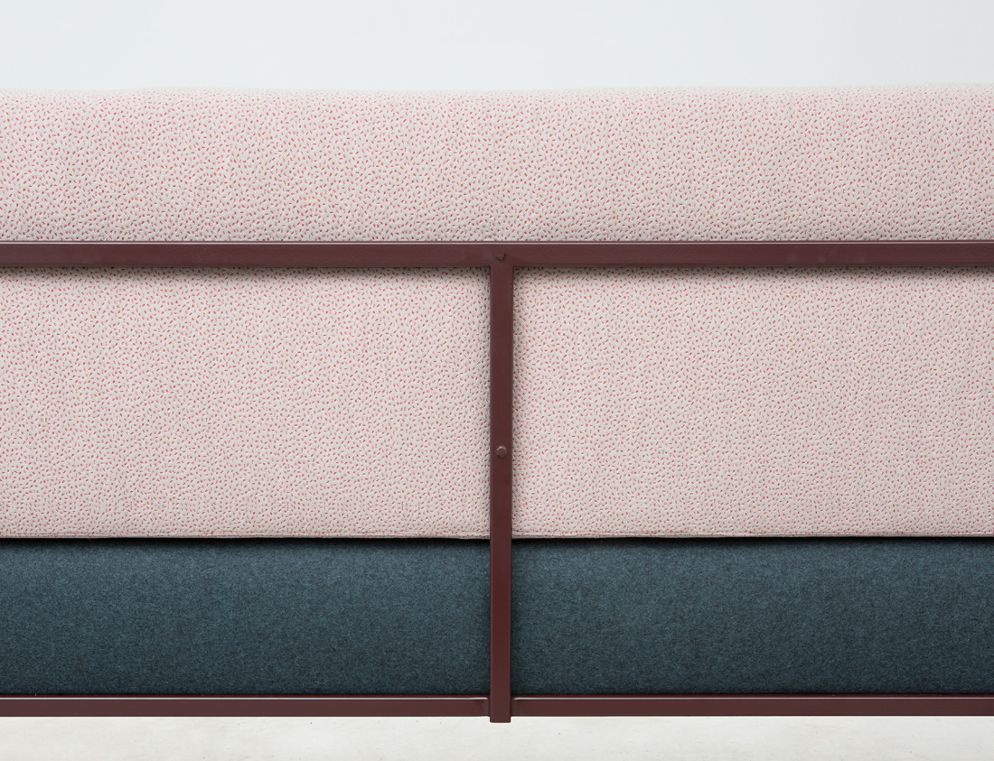 circus-couch_llot-llov_12